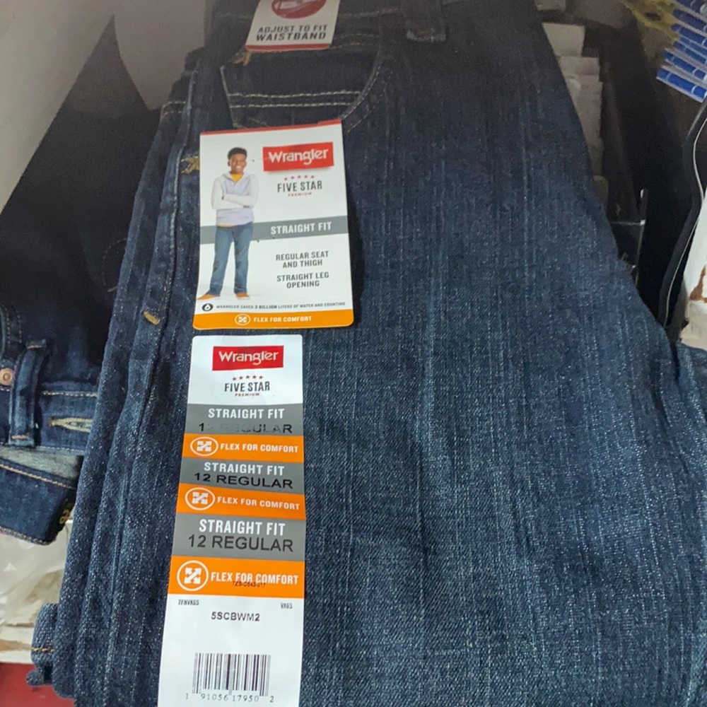 Wrangler jeans size 12 regular straight